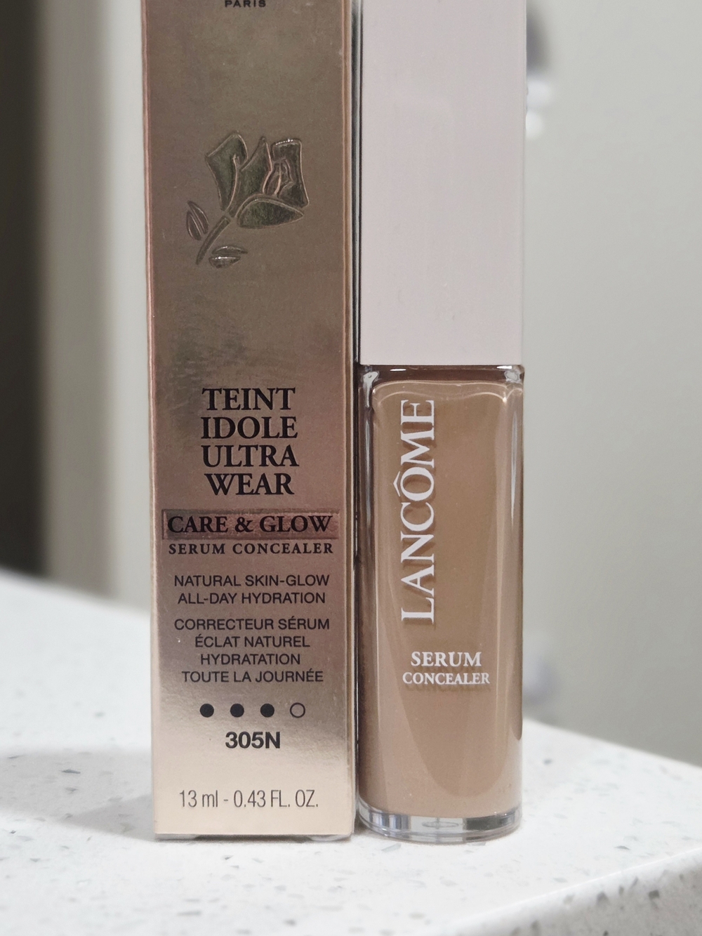 Teint Idole Ultra Wear Care & Glow Serum Concealer - 305N (Beige)